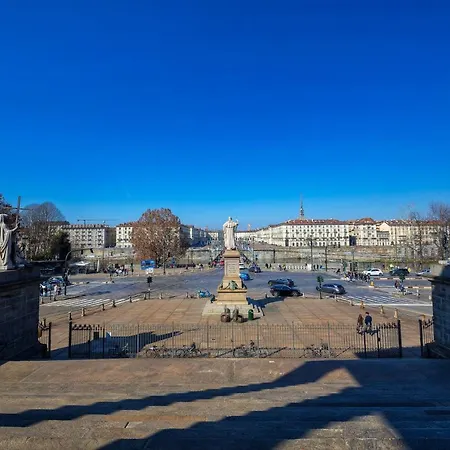 Appartement & Comfy Flat In The Beating Heart Of Turin